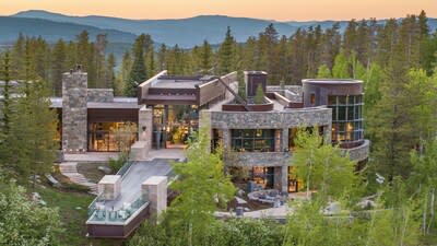 The Chateau Grande at Casteel Creek is a showstopping $40M Colorado mountain vacation rental from Moving Mountains located in Edwards, Colo.