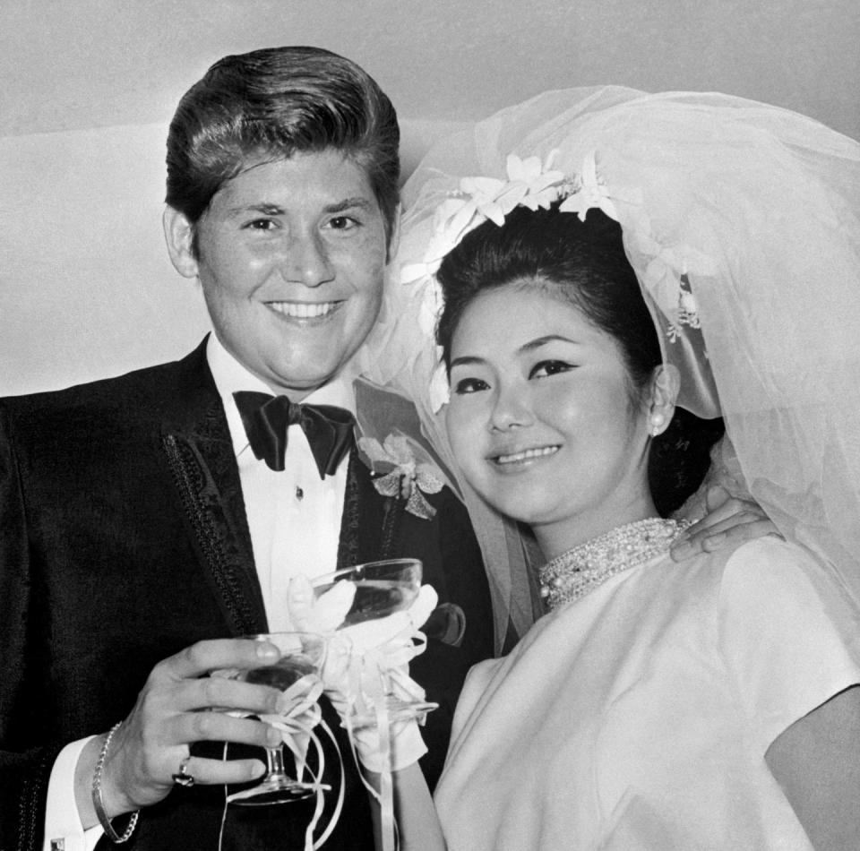 1968: Wayne Newton and Elaine Okamura