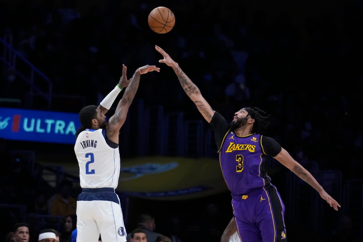 DEP-BAS MAVERICKS-LAKERS (AP)