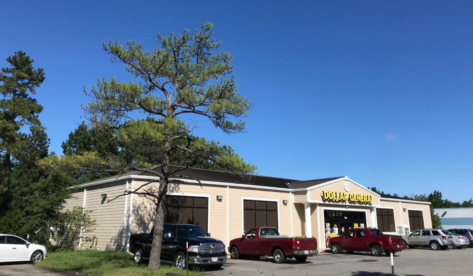 The Dollar General in Rock Hall, Maryland. (Photo: Arthur Delaney)