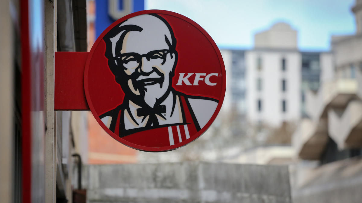 KFC entschuldigt sich für das Versenden einer mobilen Benachrichtigung an deutsche Kunden in der Reichskristallnacht