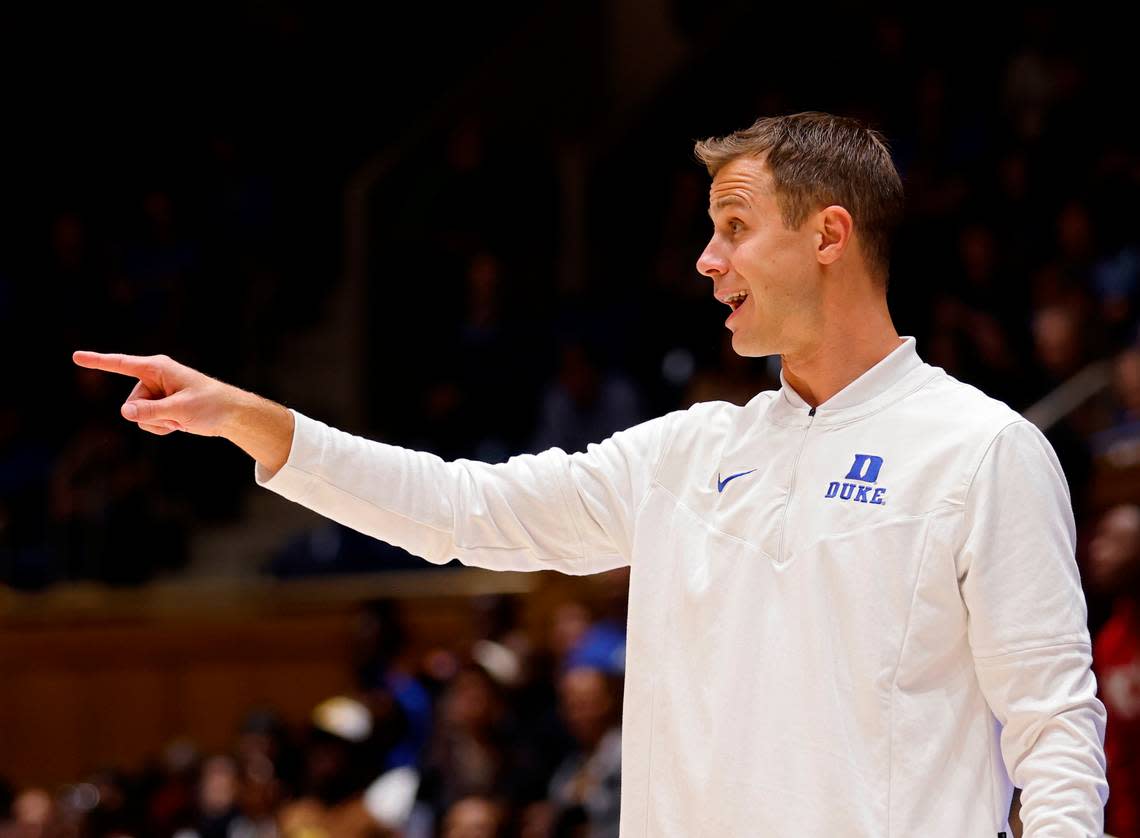 Duke Blue Devils head coach Jon Scheyer gives instructions to his team during the first half of an exhibition game against Fayetteville State at Cameron Indoor Stadium on Wednesday, Nov. 2, 2022, in Durham, N.C. Kaitlin McKeown/kmckeown@newsobserver.com