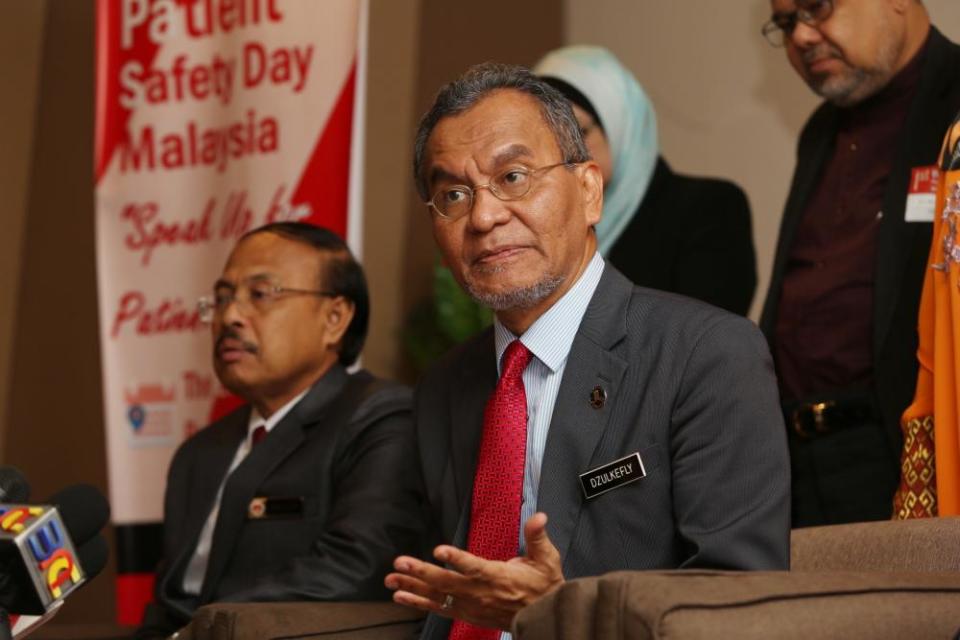 Health Minister Datuk Seri Dzulkefly Ahmad said the three government bodies held a meeting earlier this morning. ― Picture by Choo Choy May