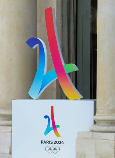 The candidature logo will no longer be used to promote the Paris 2024 Olympics