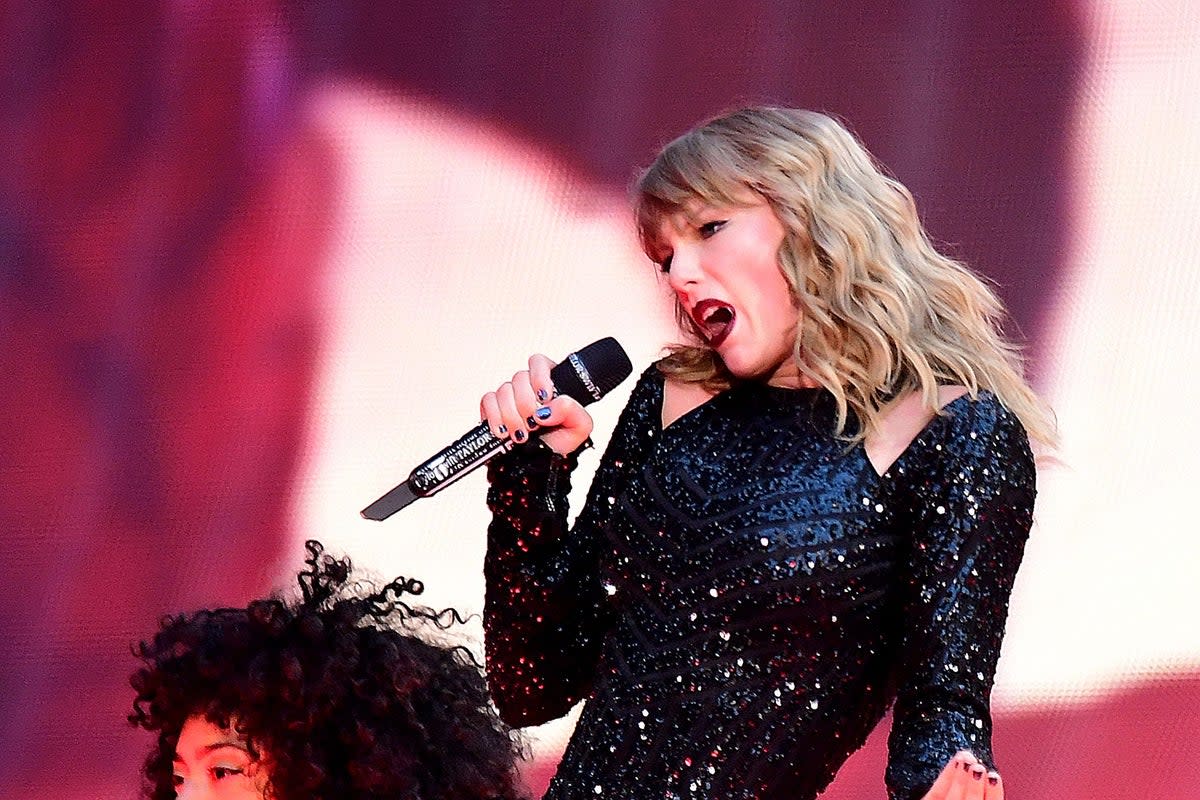 Taylor Swift performs on stage (PA Archive)