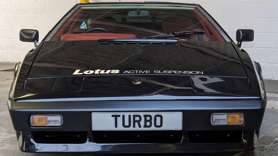 Lotus Esprit Active Suspension