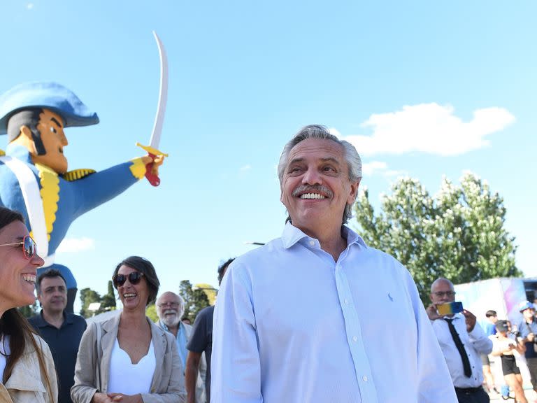 Alberto Fernández, en un acto en Tecnópolis; el Presidente recorre el país en modo campaña