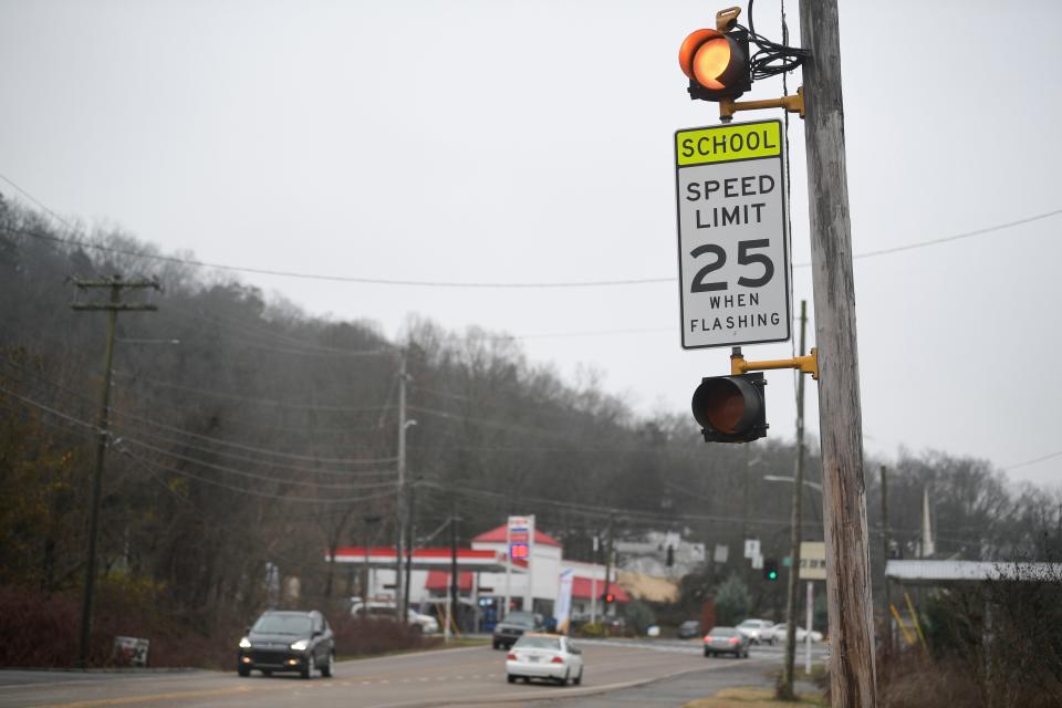 A school zone sign on Pleasant Ridge Road is near where center of Knoxville's population. The center has been shifting west for years.