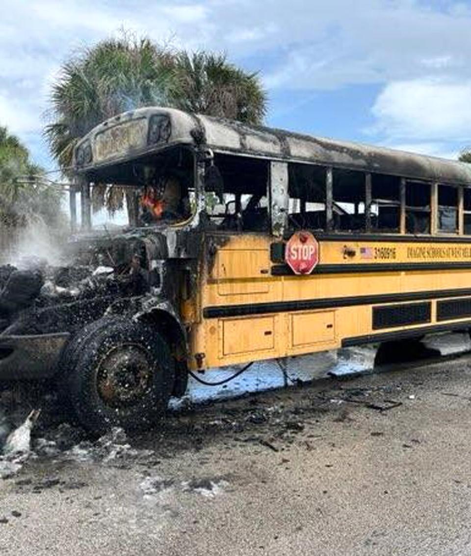 Florida Bus Driver Saves 40 Students After Bus Catches on Fire