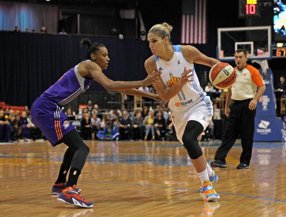 Passend zu ihrem himmlischen Vornamen läuft Sky Elena Delle Donne für die Chicago Sky auf.