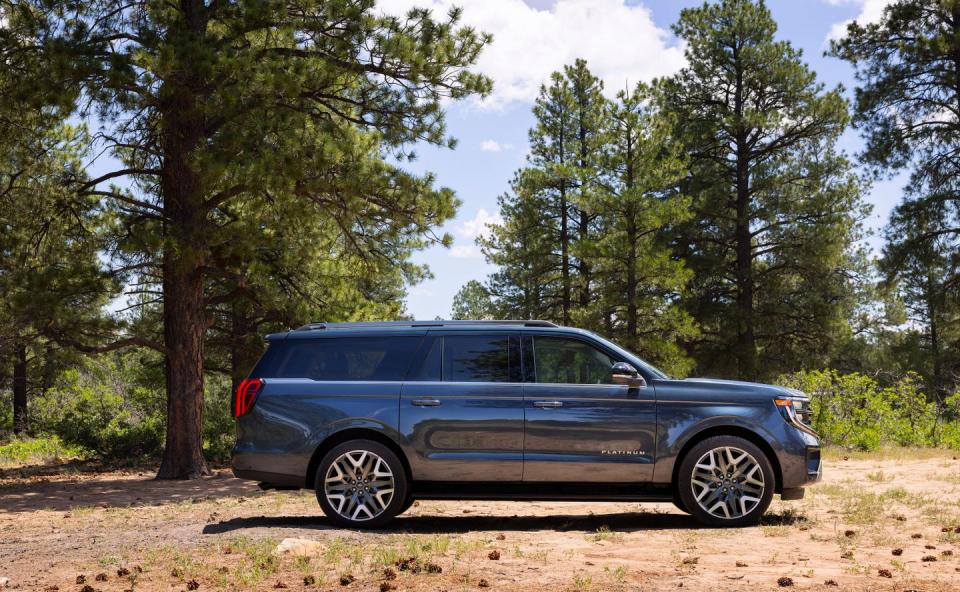 2025 ford expedition launch photos