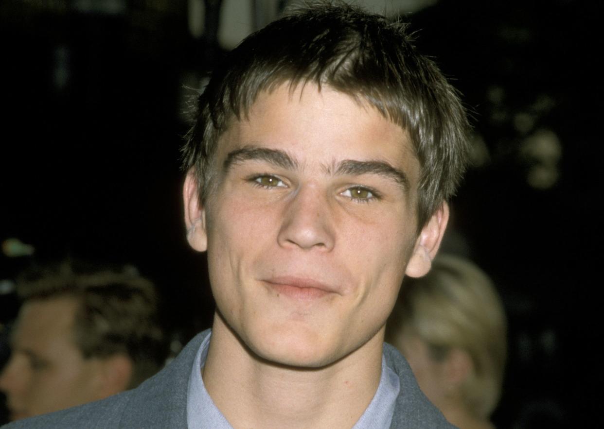 Josh Hartnett during World Premiere of "Halloween H2O" at Mann's Village Theater in Westwood, California, July 1998. (Photo: Jim Smeal via Getty Images)