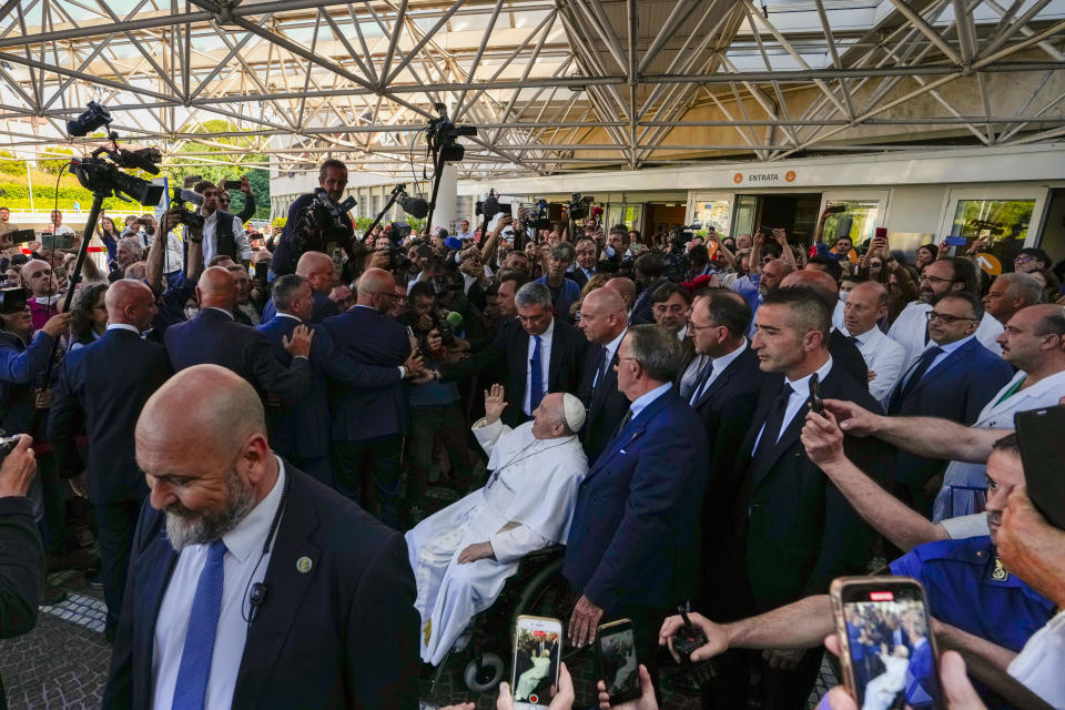 Pope Francis leaves the Agostino Gemelli University Polyclinic in Rome, Friday, June 16, 2023, nine days after undergoing abdominal surgery. The 86-year-old pope was admitted to Gemelli hospital on June 7 for surgery to repair a hernia in his abdominal wall and remove intestinal scar tissue that had caused intestinal blockages. (AP Photo/Alessandra Tarantino)