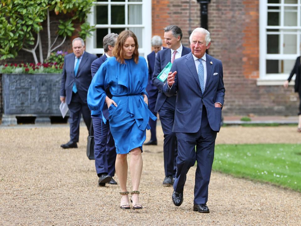 Stella McCartney and Prince Charles (Getty Images)