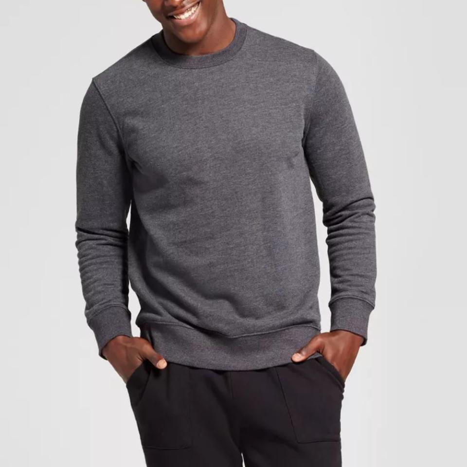 Goodfellow & Co Men's Standard-Fit Fleece Crew Neck Sweatshirt