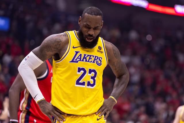 Former LeBron James teammate is amazed James is still playing so well -  Yahoo Sports