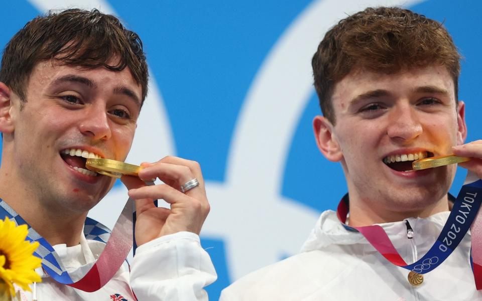 Thomas Daley of Britain and Matty Lee of Britain - KAI PFAFFENBACH/REUTERS