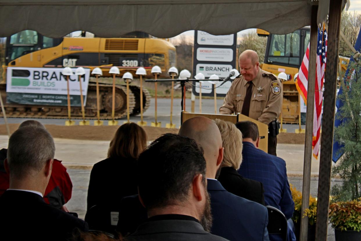 John Craft opened the ceremony with a prayer.