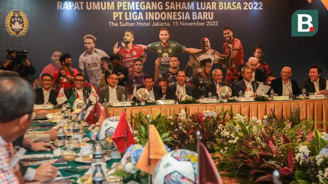 PT LIB menggelar Rapat Umum Pemenang Saham (RUPS) Luar Biasa di Hotel Sultan, Jakarta Pusat, Selasa (15/11/2022) petang WIB lalu. (Bagaskara Lazuardi/Bola.com)