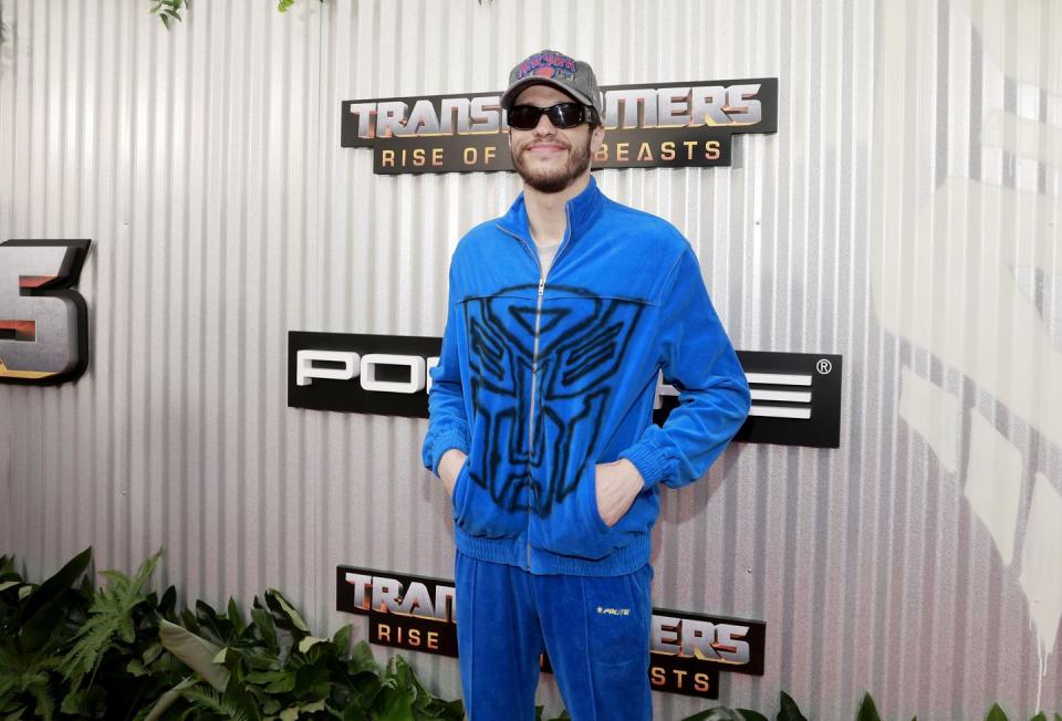 pete davidson attends the us premiere of paramount pictures transformers rise of the beasts at kings theatre on june 05, 2023,