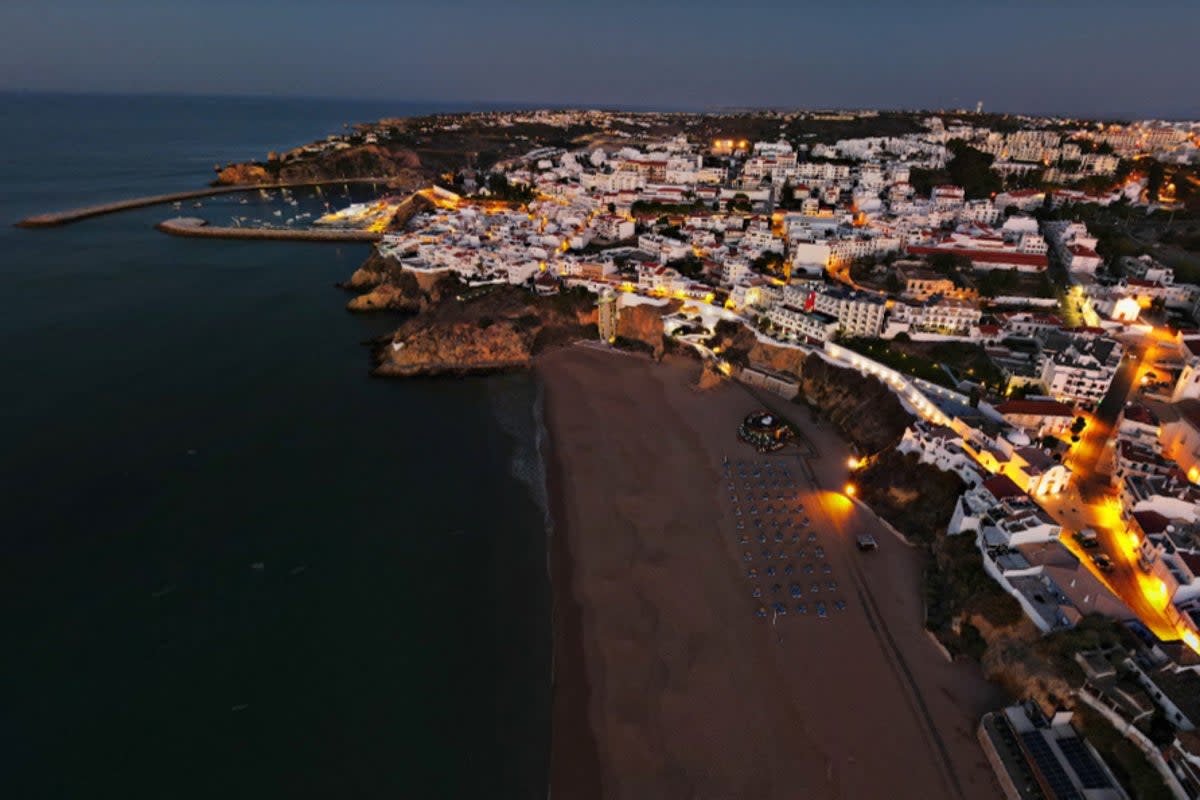 Peneco Beach in the city of Albufeira (Youdrone/Google Maps)