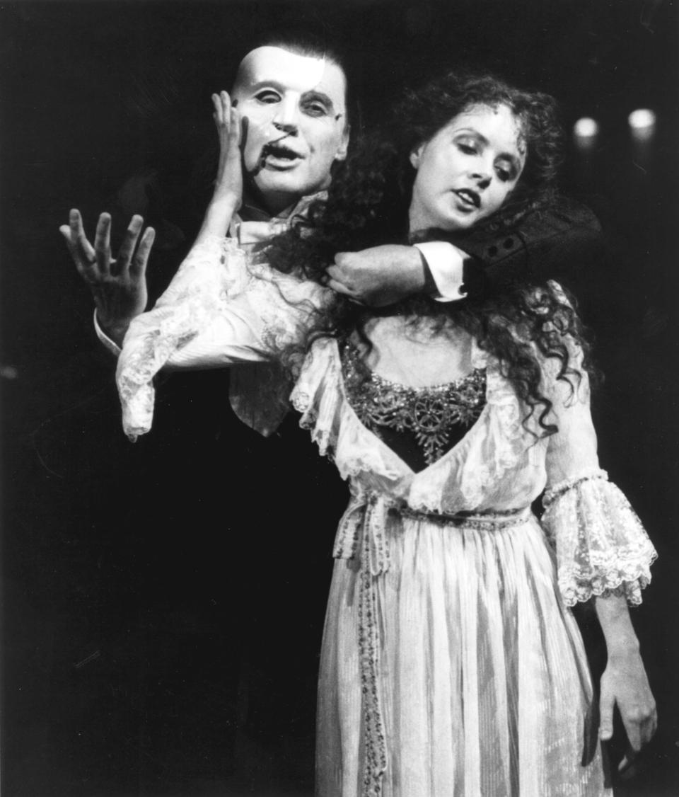 Michael Crawford, left, and Sarah Brightman led the original Broadway cast of "The Phantom of the Opera."