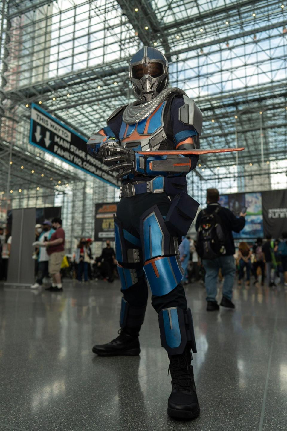 A cosplayer dressed as Taskmaster at New York Comic Con 2021.