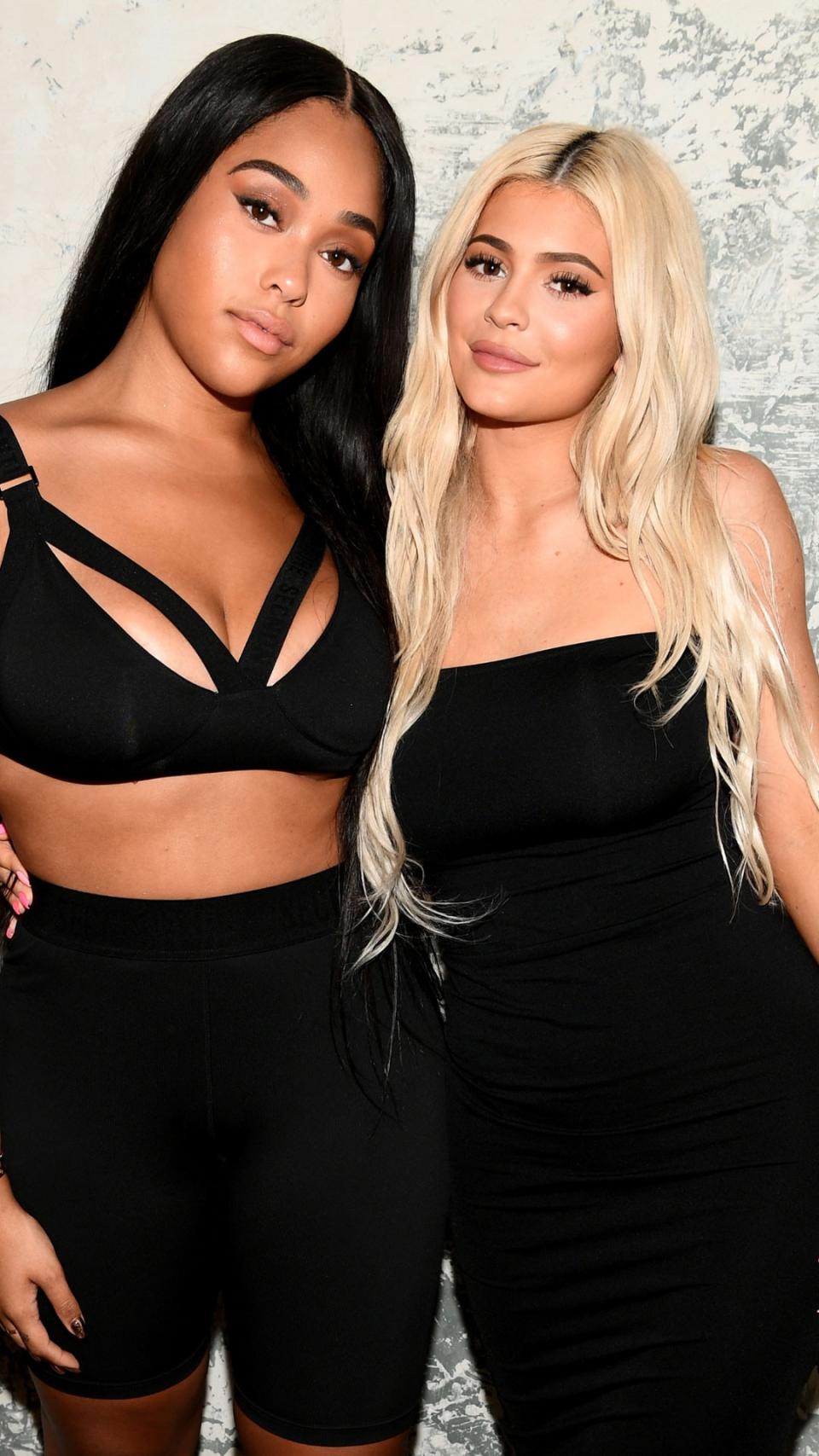 ESC: Jordyn Woods, Kylie Jenner 