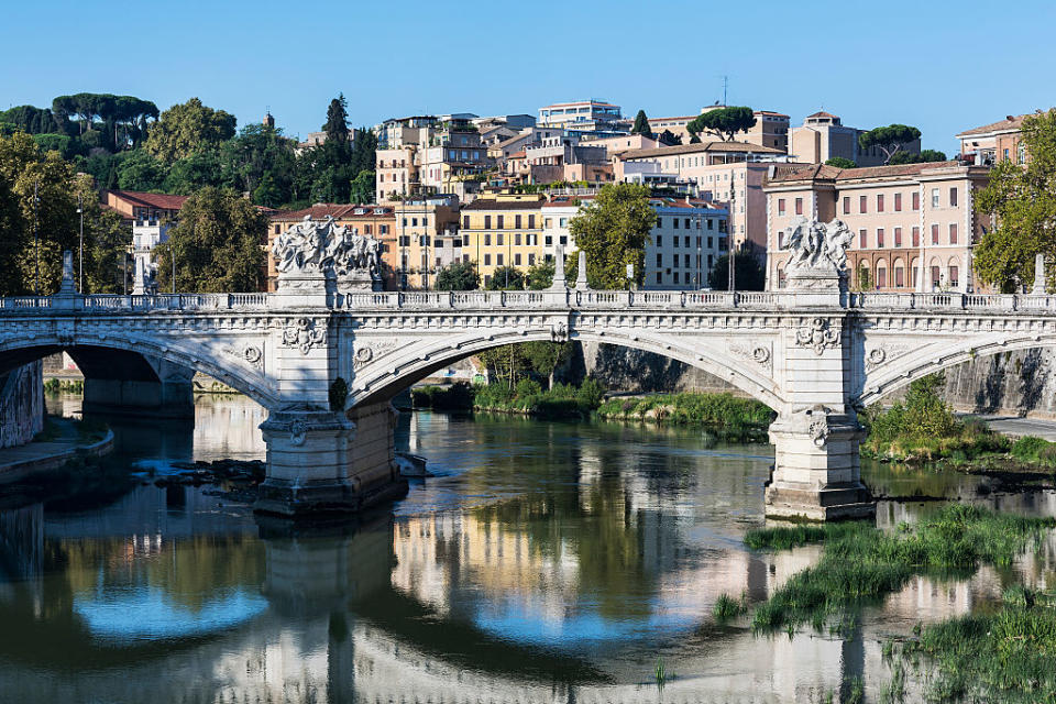 <p>6° Italia. Magra consolazione? Non siamo primi. Ma per il resto non c’è nulla di cui gioire. Abbiamo un rapporto debito/PIL al 130% e la bacchetta magica è ancora da trovare. (foto: Getty Images) </p>