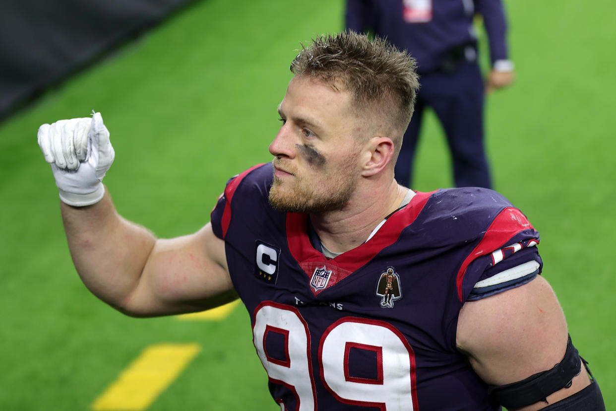 Defensive end J.J. Watt has signed a two-year deal with the Arizona Cardinals. (Photo by Carmen Mandato/Getty Images)