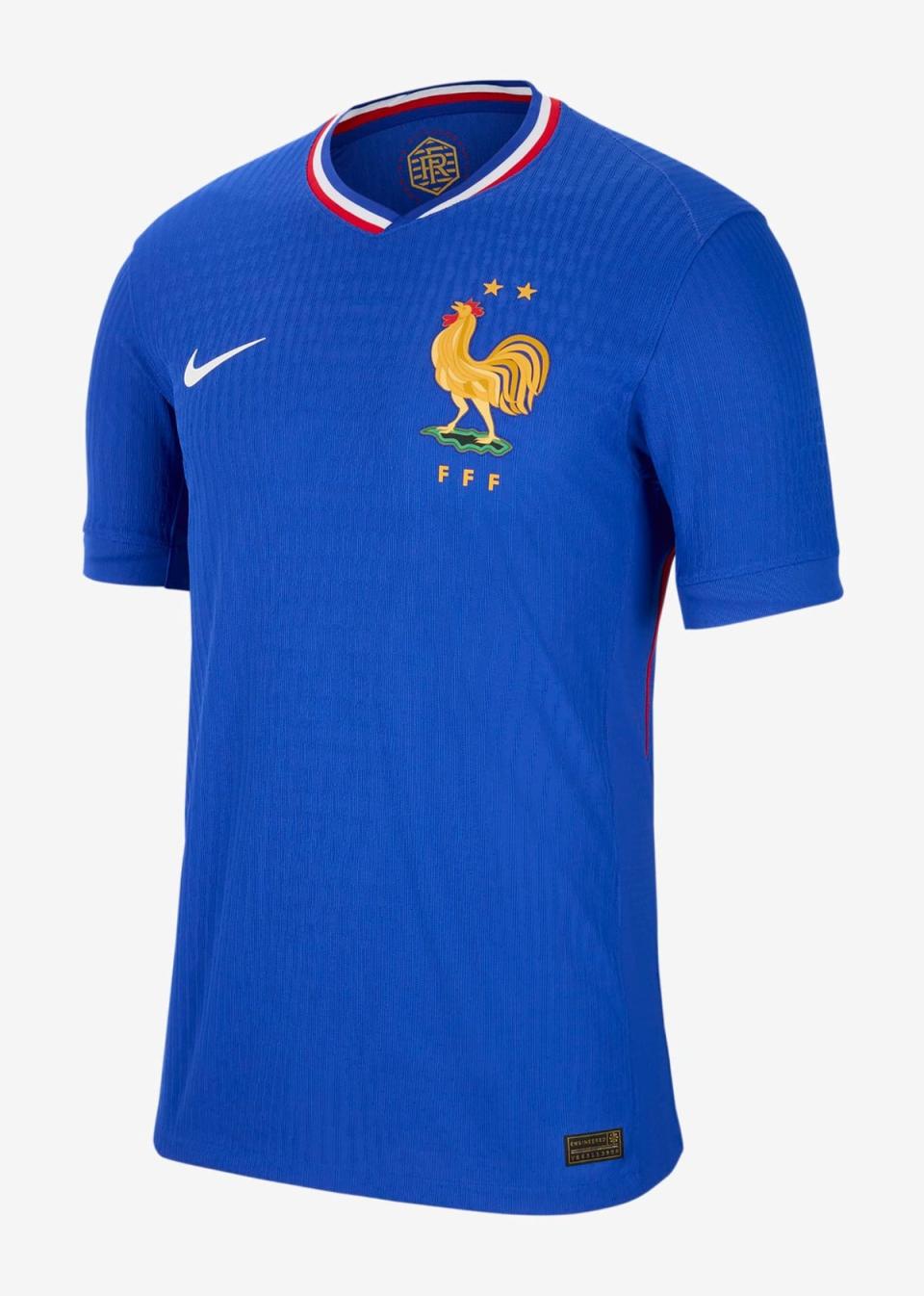 France at home (Nike)