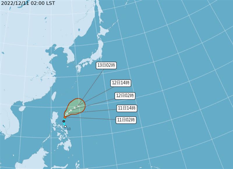 菲律賓東方海面熱帶擾動有可能在24小時內成為今年第25號颱風「帕卡」。（圖／中央氣象局）