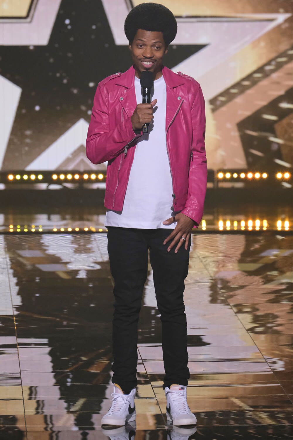 AMERICA'S GOT TALENT: ALL-STARS -- "Auditions 3" Episode 103 -- Pictured: Mike E. Winfield -- (Photo by: Trae Patton/NBC)
