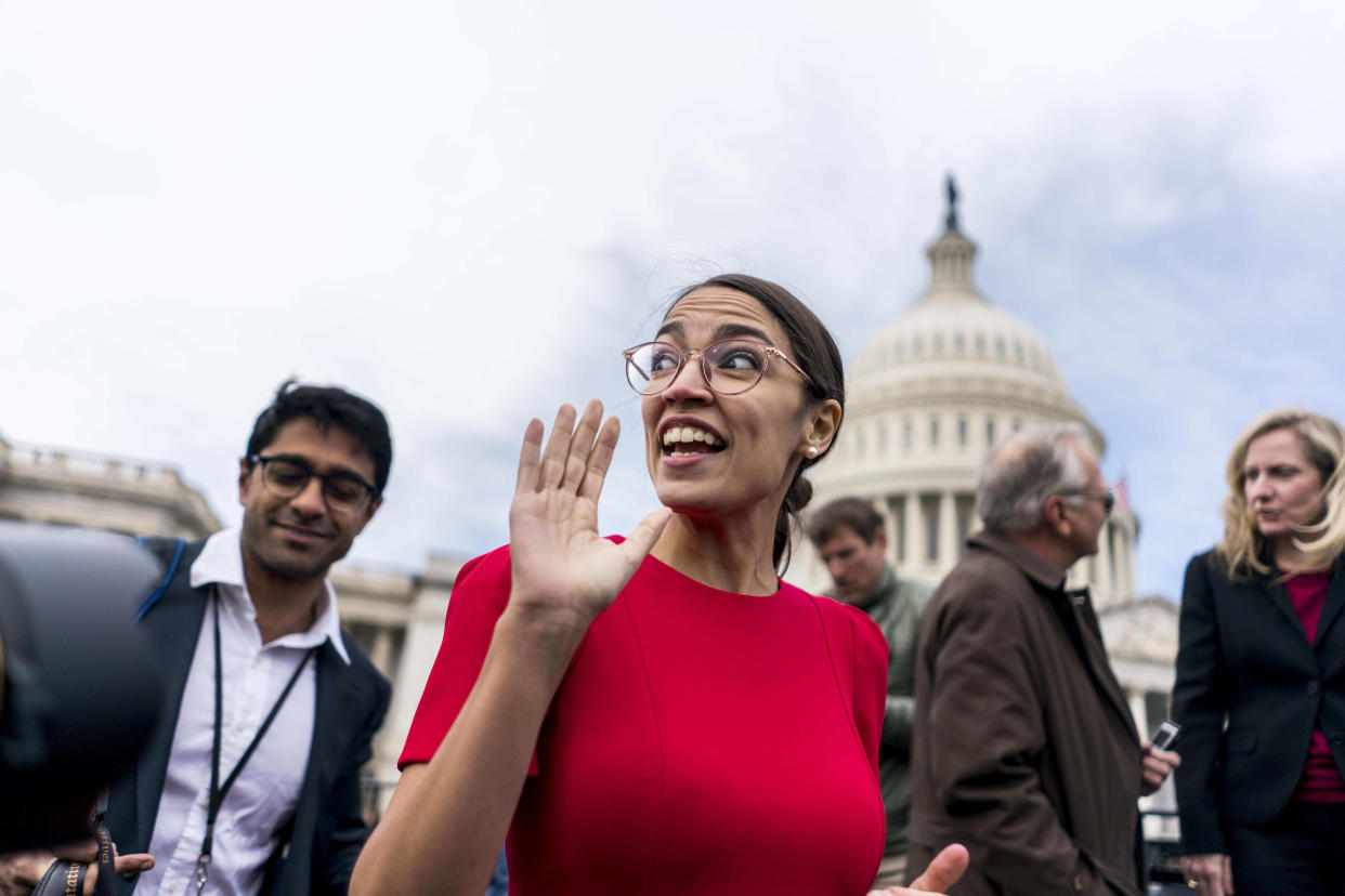 Rep.-elect Alexandria Ocasio-Cortez (D-N.Y.) arrives in Washington for orientation to the next Congress.&nbsp; (Photo: The Washington Post via Getty Images)