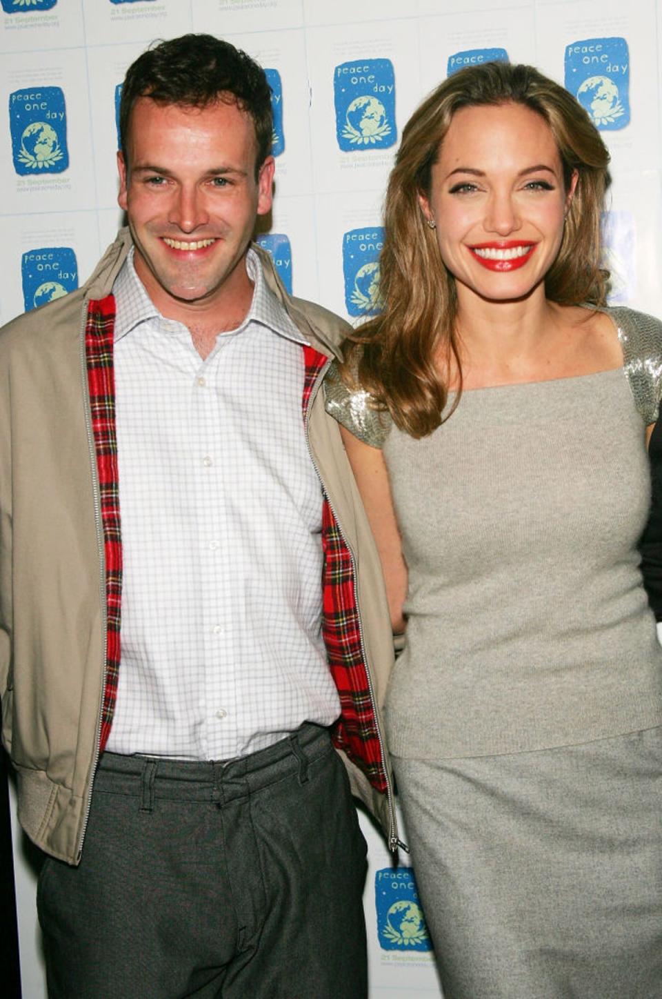 Exes Jonny Lee Miller and Angelina Jolie reunited at an event in New York in 2005 (Getty Images)