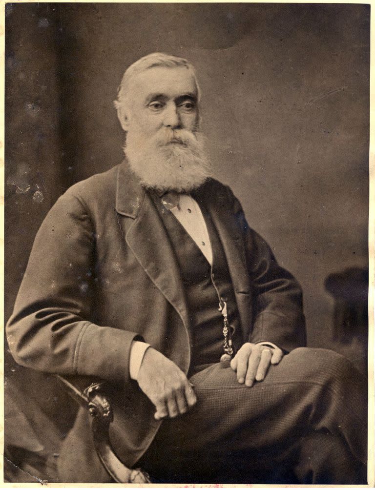 Máximo Terrero. circa 1880. Toma de W.E. Debenham, Londres. Colección Museo Histórico Cornelio Saavedra.