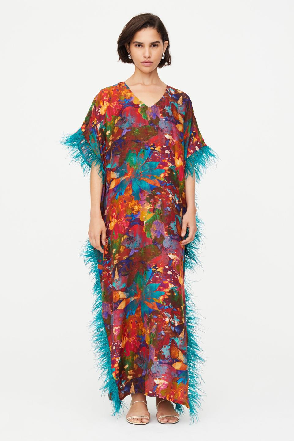 <p><a href="https://go.redirectingat.com?id=74968X1596630&url=https%3A%2F%2Fwww.marieoliver.com%2Fproducts%2Fmaura-feather-caftan-lotus&sref=https%3A%2F%2Fwww.veranda.com%2Fshopping%2Fg45908530%2Fexpensive-christmas-gifts%2F" rel="nofollow noopener" target="_blank" data-ylk="slk:Shop Now;elm:context_link;itc:0;sec:content-canvas" class="link ">Shop Now</a></p><p>Maura Feather Caftan</p><p>marieoliver.com</p><p>$528.00</p>