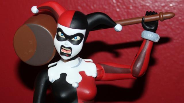 Batman: The Animated Series - Harley Quinn 1/6 Scale Figure