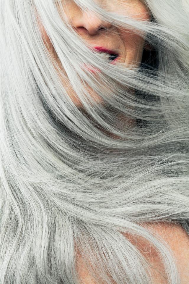 These 10 Shampoos Leave Gray Hair Soft and Gleaming