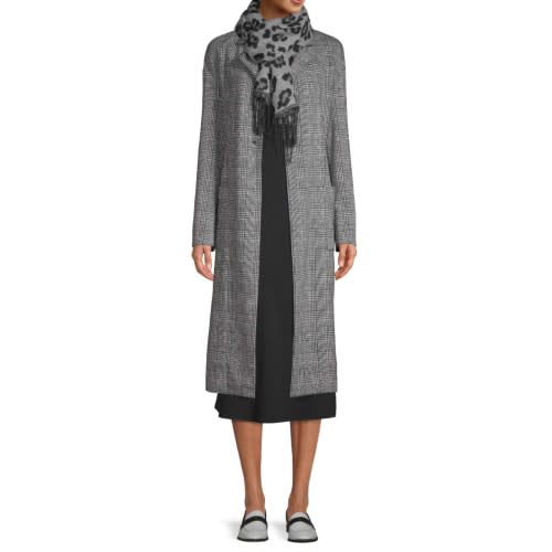 Scoop Patch Pocket Plaid Knit Duster. (Photo: Walmart)