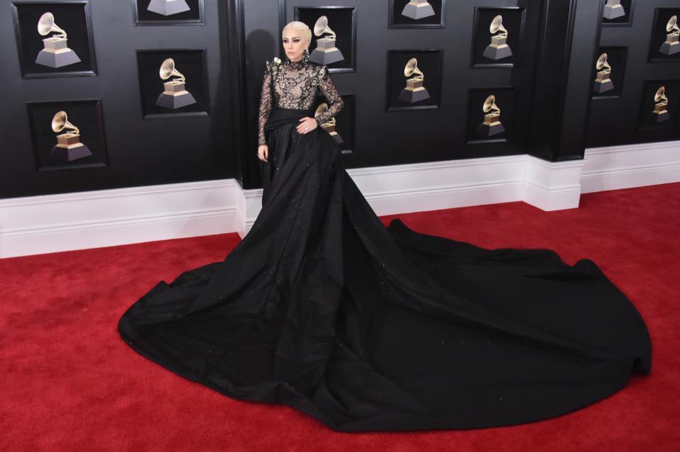 <h1 class="title">60th Annual GRAMMY Awards - Arrivals</h1><cite class="credit">Mike Coppola</cite>