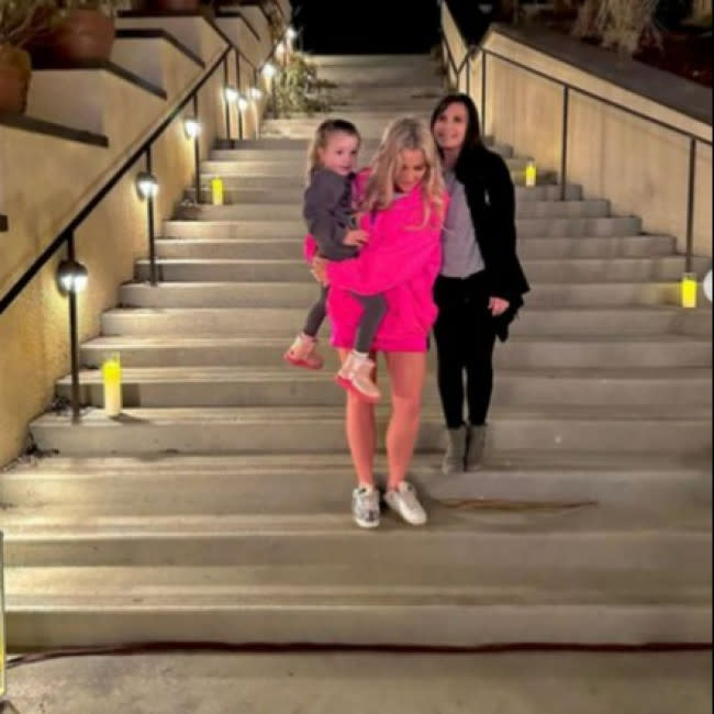 Jamie Lynn Spears inicia el rodaje de la película de 'Zoe 101' credit:Bang Showbiz