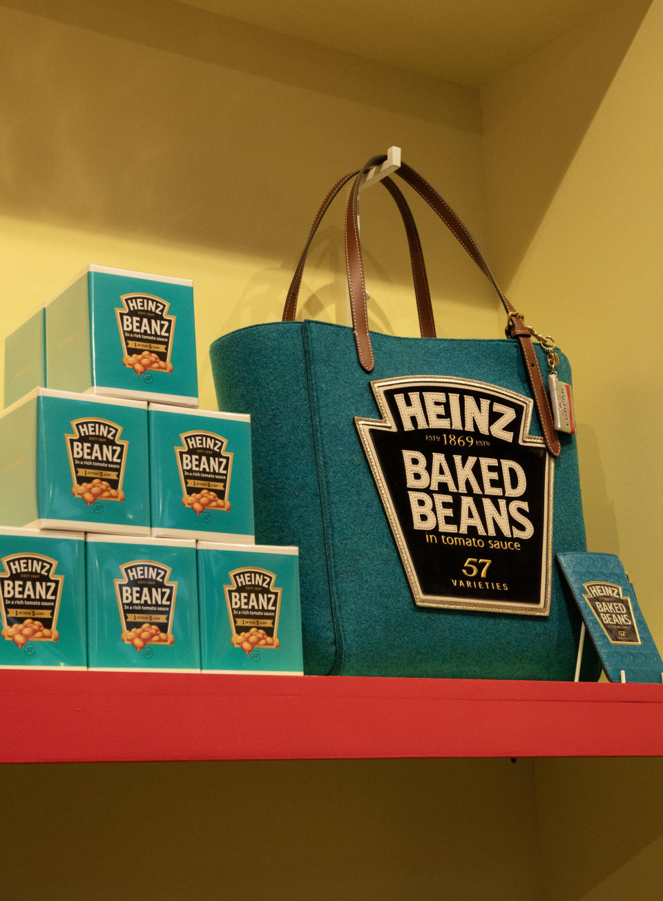 A look at the Heinz Beanz-scented candles and other grocery-inspired accessories at Anya Mart.