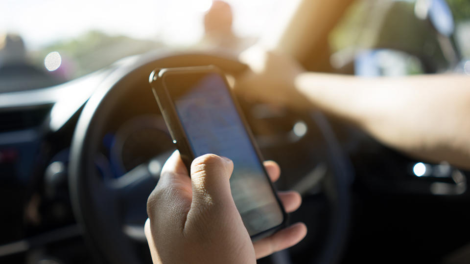 According to new research, 15 per cent of young Queenslanders admit to Snap Chatting while driving. Source: Getty Images.