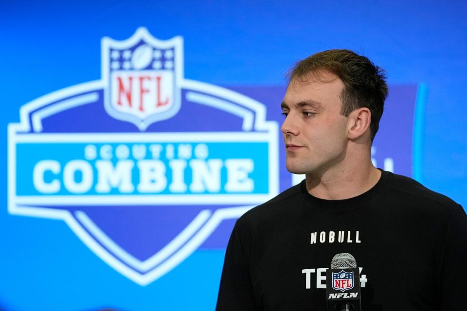Georgia tight end Brock Bowers speaks during a news conference at the NFL football scouting combine, Thursday, Feb. 29, 2024, in Indianapolis. (AP Photo/Darron Cummings)