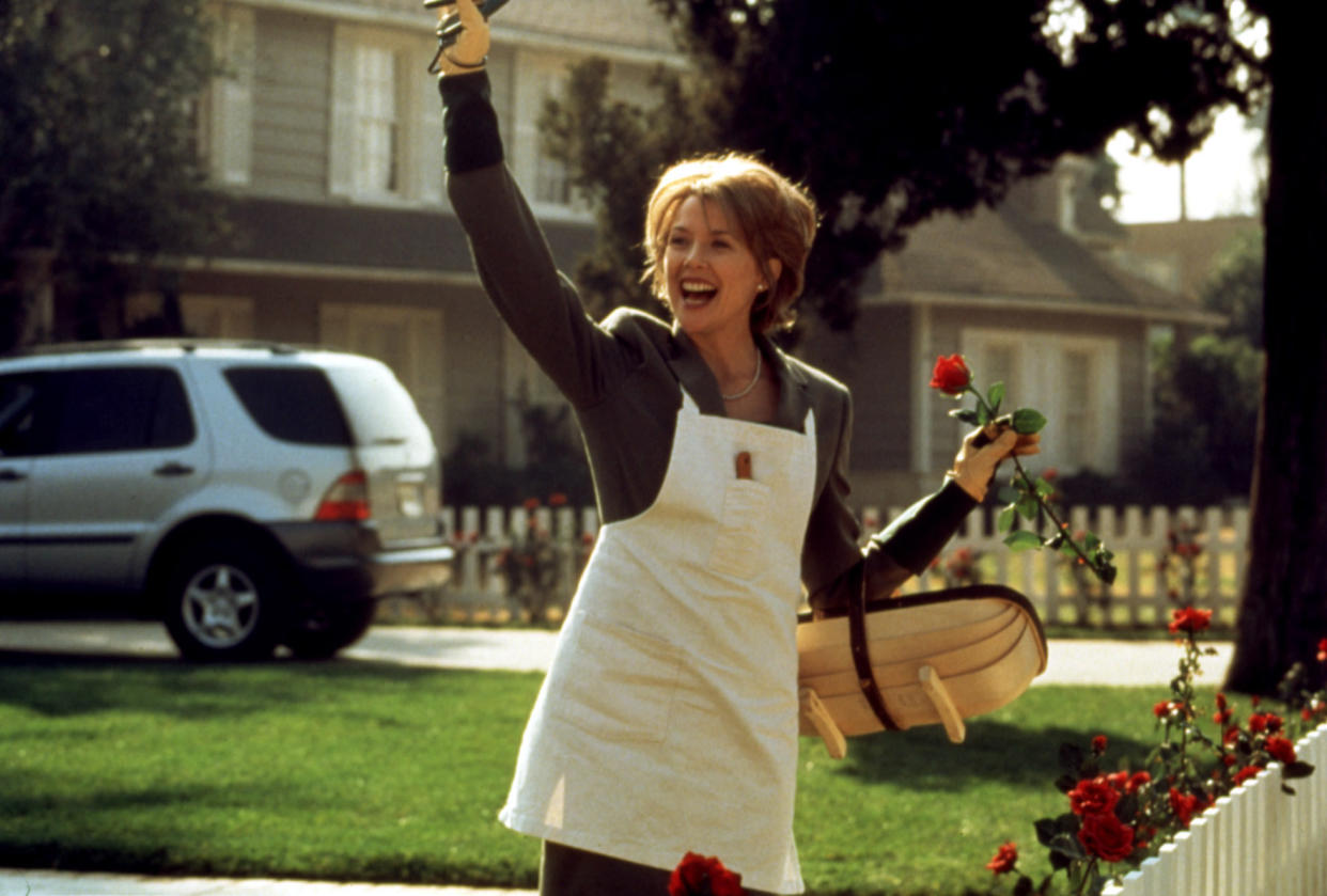 Annette Bening stars in the 1999 Best Picture winner, <em>American Beauty</em>. (Photo: Courtesy Everett Collection)