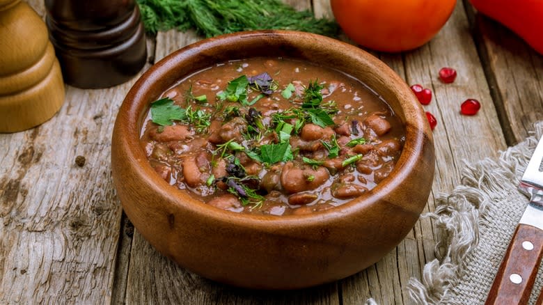 Pot of Georgian bean stew