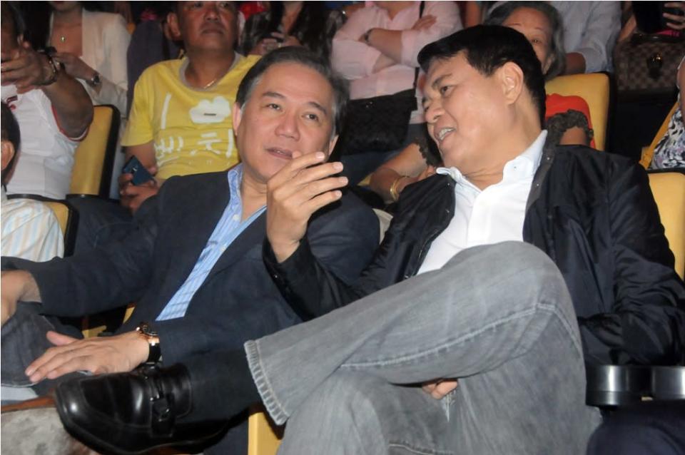 TV5 President and CEO Atty. Ray C. Espinosa and Sen Manny Villar