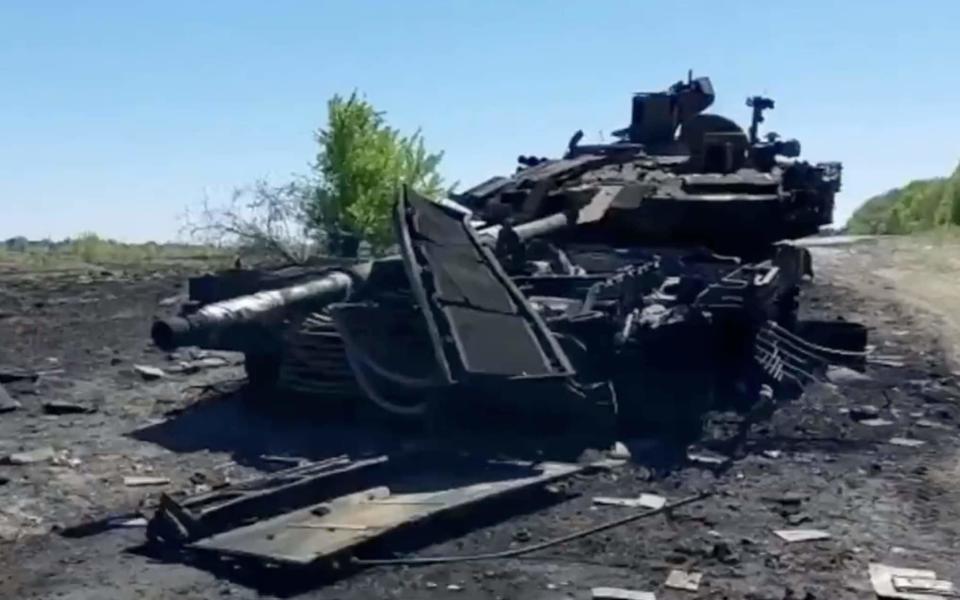 T-90M tank destroyed - Nexta