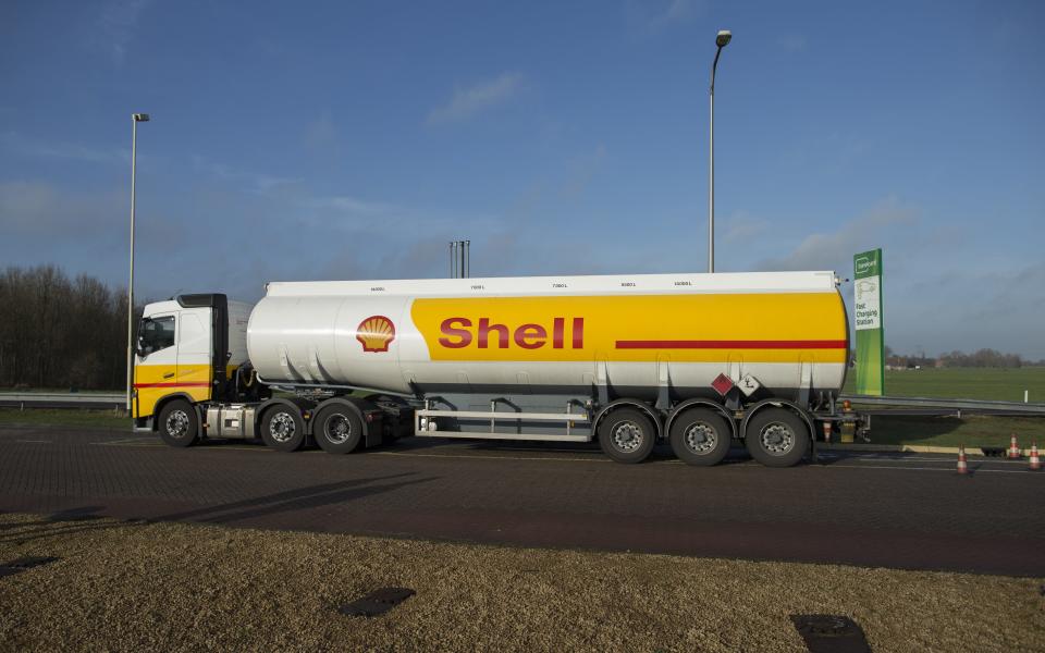 Shell truck - Credit: Jasper Juinen/Bloomberg